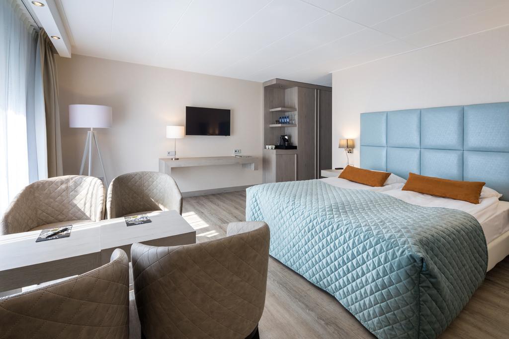 Van Der Valk Hotel Wieringermeer Wieringerwerf Exteriör bild
